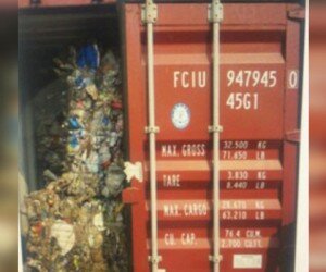 Kontainer Plastik Bercampur Sampah dan Limbah B3 di reekspor. (ist)