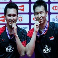 Mohammad Ahsan/Hendra meraih gelar juara BWF World Tour Finals 2019 di Tianhe Gymnasium, Guangzhou, China. (ist/badmintonindonesia.org)